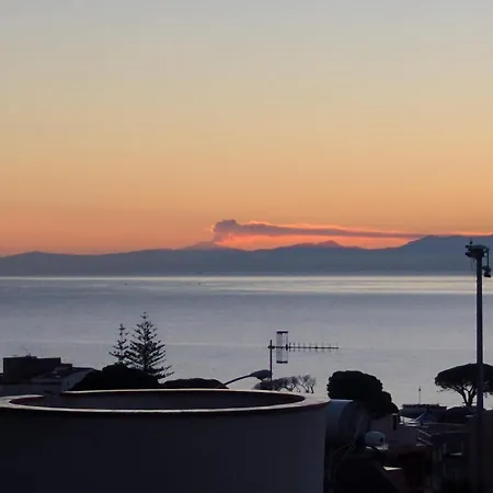 Natalia, Immersa Nella Riserva Naturale Di Piano Gallo, Terrazza Panoramica Di 200mq Con Vista Sul Golfo Di Palermo, 5 Minuti A Piedi Dalla شقة مونديلّو