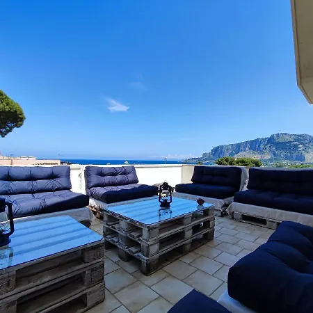 Natalia, Immersa Nella Riserva Naturale Di Piano Gallo, Terrazza Panoramica Di 200mq Con Vista Sul Golfo Di Palermo, 5 Minuti A Piedi Dalla *